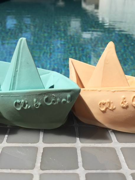 Jouet de bain Bateau Origami - OLI & CAROL MENTHE+NUDE+VANILLE 9 - vertbaudet enfant 