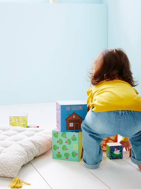 Tour pyramide géante de 10 cubes thème pays multicolore 6 - vertbaudet enfant 