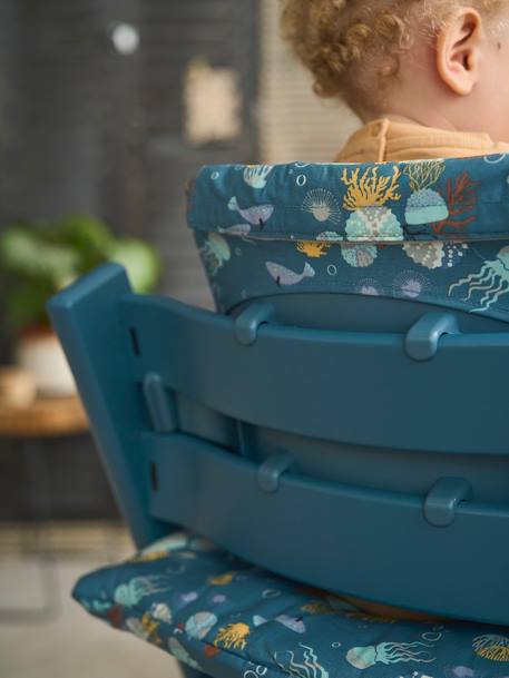 Chaise Tripp Trapp naturel, coussin Etoile multicolor et babyset