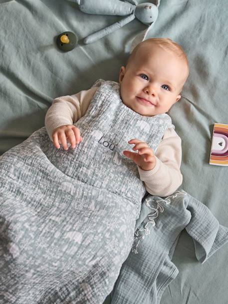 Gigoteuse sans manches en gaze de coton personnalisable DANS LES BOIS vert sauge 3 - vertbaudet enfant 