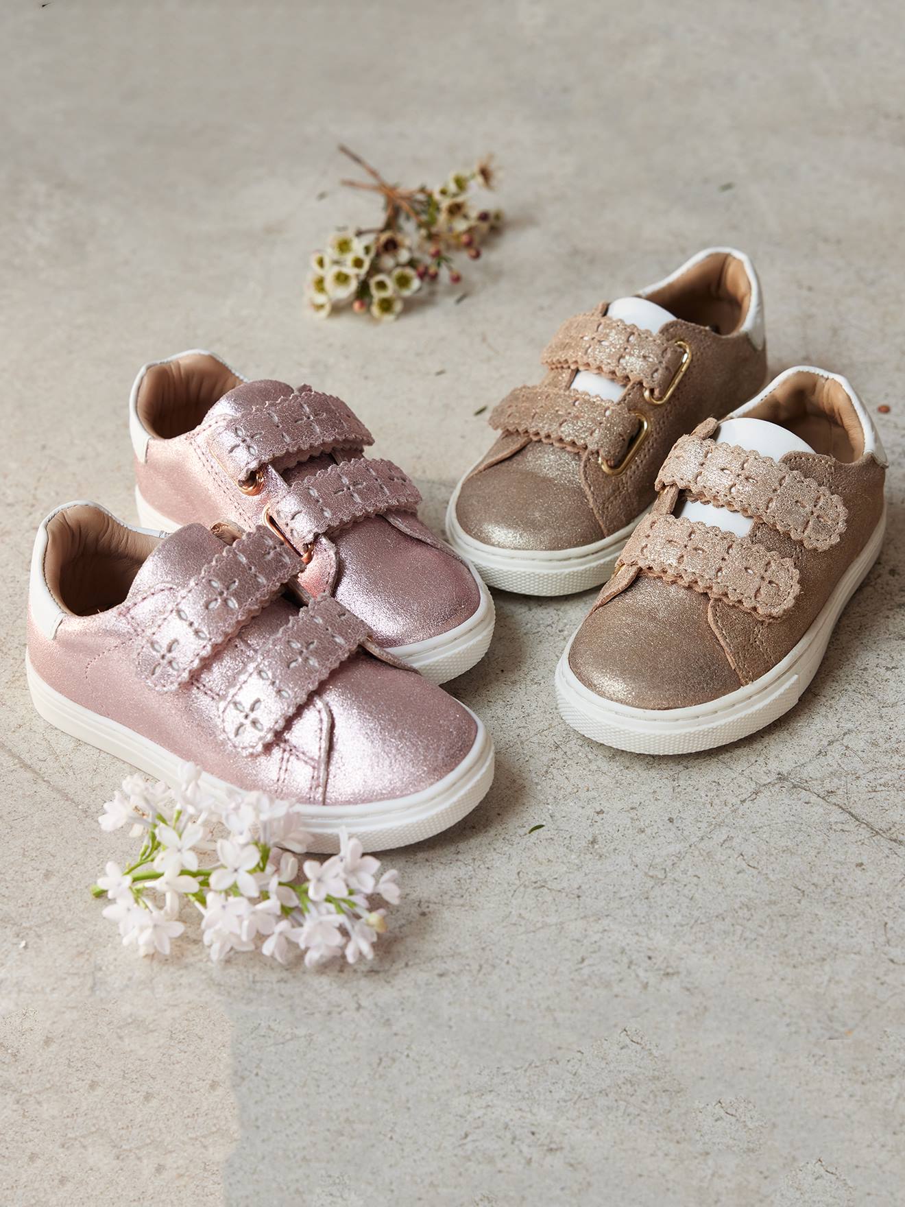 Baskets scratchees cuir fille collection maternelle dore Vertbaudet