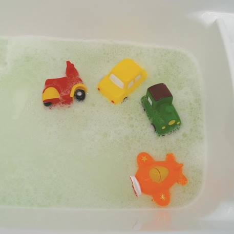 LUDI - Petits jouets en plastique pour jouer dans le bain Dès 6 mois. 4 transports arroseurs rigolos: voiture, avion, scooter, JAUNE 3 - vertbaudet enfant 