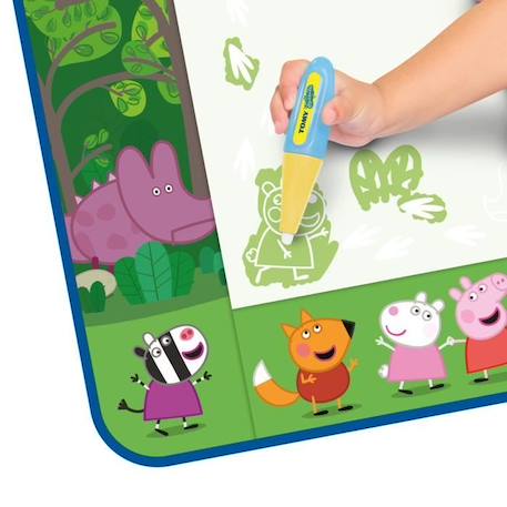 Tapis Aquadoodle - Peppa Pig - Pour dessiner à l'eau sans tache BLANC 4 - vertbaudet enfant 