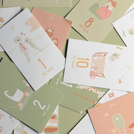 Cartes étapes - mes premiers mois - rose/vert - L'Atelier Gigogne - Capturer les moments magiques de la première année de bébé BLANC 2 - vertbaudet enfant 