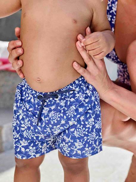 Short de bain imprimé fleurs bébé garçon collection Team Famille bleu imprimé 6 - vertbaudet enfant 