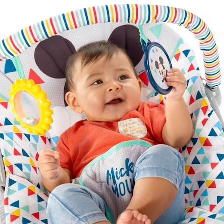 DISNEY BABY Transat Mickey Triangles Multicolores, Vibrations, 2 Jouets, Harnais 3 point d'attache, Lavable en machine BLANC 3 - vertbaudet enfant 