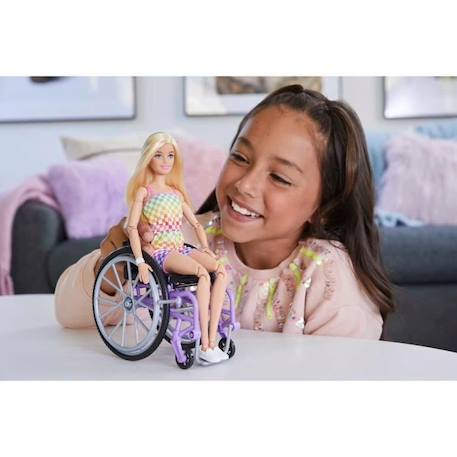 Poupée Barbie Fauteuil Roulant Blonde - Barbie - 3 Ans Et + BLANC 2 - vertbaudet enfant 