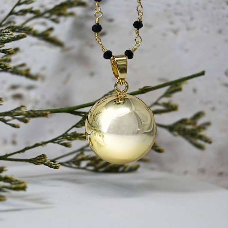 Bola de grossesse or lisse avec chaîne - CHARLOTTE (Chaine perlée/cristal noir) - plaquée or - coffret cadeau femme enceinte BLANC 2 - vertbaudet enfant 