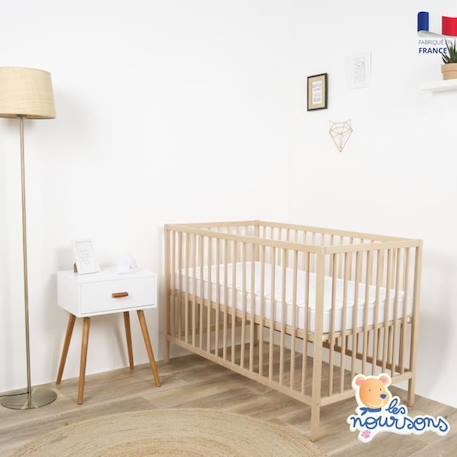 LES NOURSONS - Matelas Bébé Climatisé - 70x140 cm - 1 face Été fraîche / 1 face Hiver ouatinée - Oeko Tex® - Fabrication Française BLANC 4 - vertbaudet enfant 