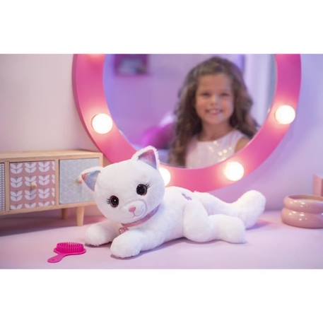 Gipsy Toys - Cuty Bella Fashionista - Peluche Interactive Chat – Toute Douce Qui s’illumine au Rythme de Jolies Mélodies - 30 cm BLANC 4 - vertbaudet enfant 